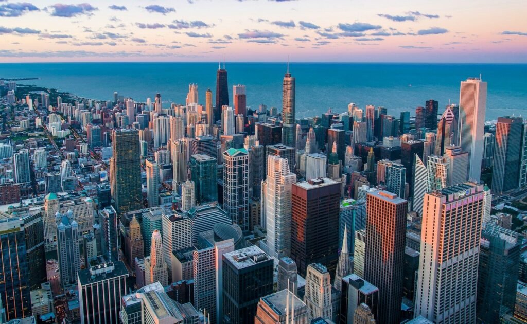 Cities With Mountains, History & Spring Weatherduring daytime